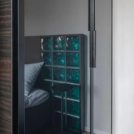 Resume Apartments, Swimmer Corner No 9 By Urban Rent Kaunas