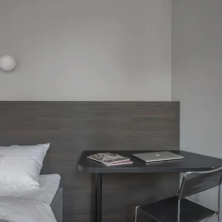 Resume Apartments, Swimmer Corner No 9 By Urban Rent Apartment *