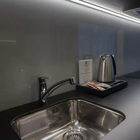 Resume Apartments, Swimmer Corner No 9 By Urban Rent * Kaunas